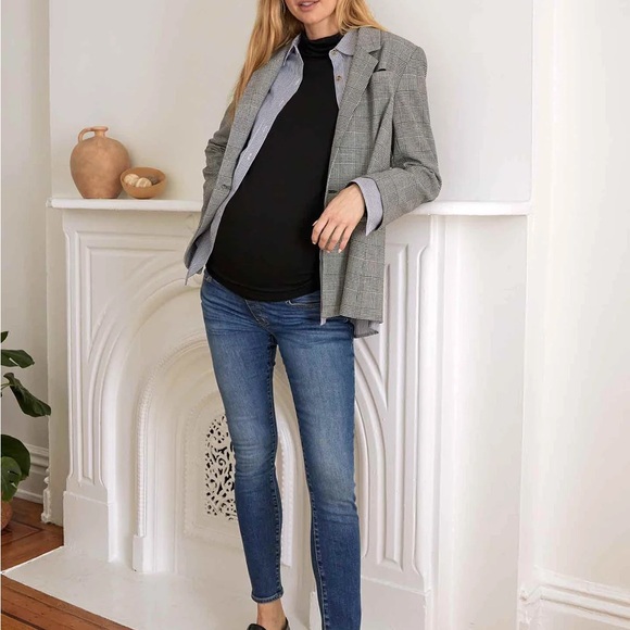 The Over The Bump Slim Maternity Jean - Picture 4 of 4